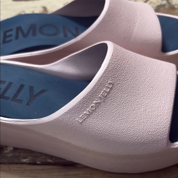 Pink Slide Sandals with Chunky Sole - Picture 3 of 10